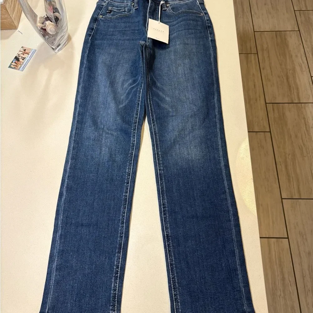 NWT Kancan high rise slim straight jeans size 3/25